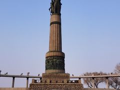 -人民防洪胜利纪念塔