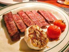 -MONICH牛排融合餐厅(和义大道购物中心店)