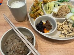 -素满香·全民食养自助(长宁龙之梦店)