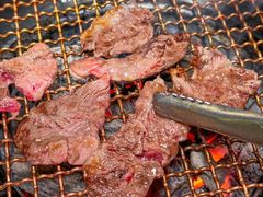 -唯成•韩国炭火烤肉 유성고기