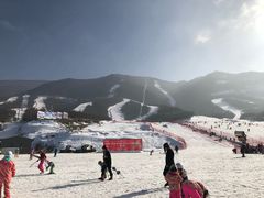 -鳌山滑雪度假区