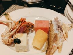 -筠咖啡西餐厅(上海国展宝龙丽筠酒店)