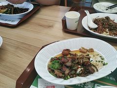 -小女当家·现炒简餐(绿地新都会店)