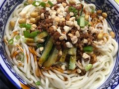 -口口香小吃店