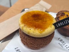 香草焦糖布丁泡芙-LANLIZI BAKERY(COSMO店)
