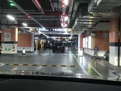 -来福士广场-地下停车场