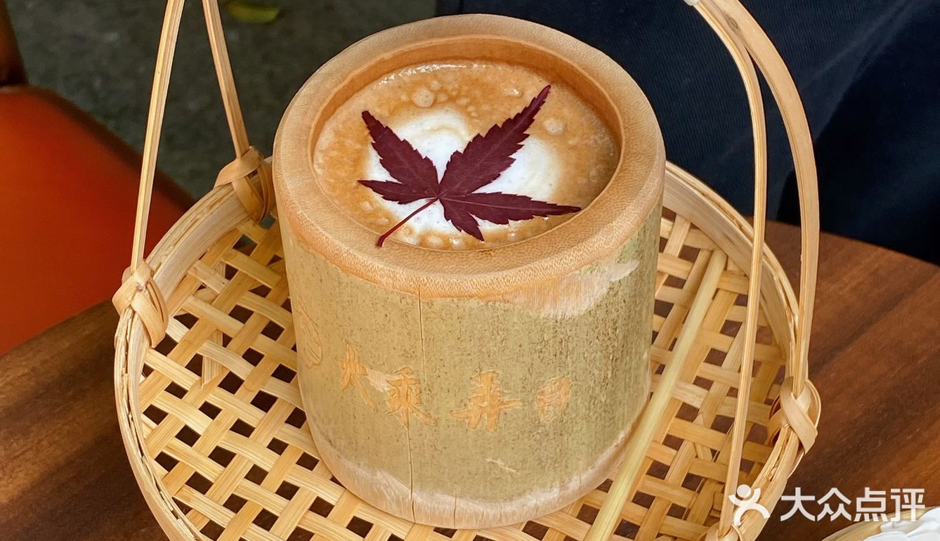 绍兴｜藏在四合院里的江南庭院下午茶 装在盖碗里的咖啡