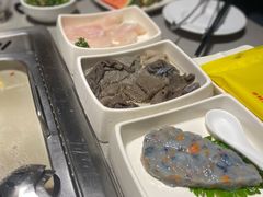 -海底捞火锅(海宁路店)