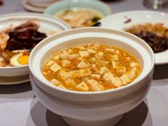 蟹粉豆腐-屋里厢上海菜馆