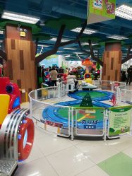 -莫莉幻想儿童乐园(武汉保利广场店)