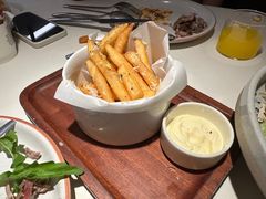 -阿妮叶李(光谷世界城店)