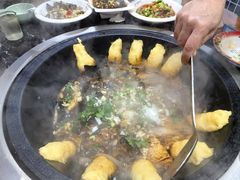 -边江铁锅炖鱼(振八街店)