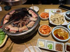 -泥炉烧肉师(新街口金銮巷店)