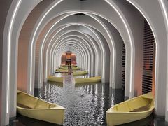 -涨巢·潮玩水疗局