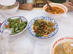 -青年路烩面馆(绿地世纪城店)