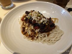 -港丽餐厅(高德置地店)