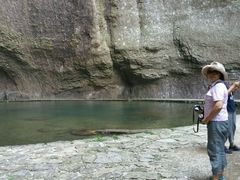 -雁荡山三折瀑景区