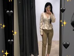 -URBAN REVIVO(高德置地广场·春广场店)