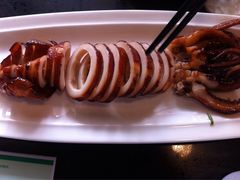 -鸣记脆皮烤鱼·海鲜烤鱼(三八广场店)