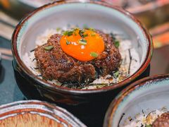 汉堡牛肉饭-龙神·炭烧酒场深夜食堂(新街口店)
