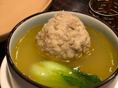 鸡汤蟹粉狮子头（位）-新天世纪中餐厅