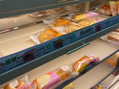 -全家便利店(兴贤路店)