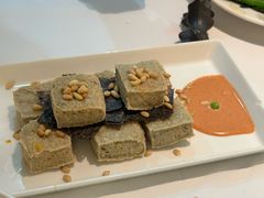 -桂满陇·手作小笼包&江南叫花鸡(中山公园店)