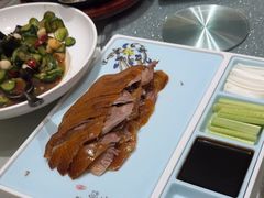 -海派美食·家宴海鲜青岛菜·石锅鲽鱼头(东方城店)