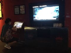 -百威KTV(恒福路店)
