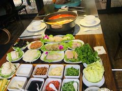 -乐领拈花溪·林涧食韵