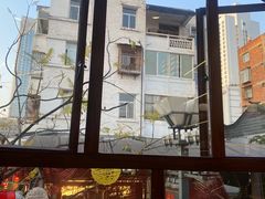 -霸王茶姬(南强街店)