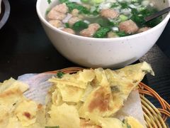 -何胖子丸子汤(南海街店)