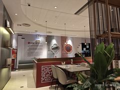 -必胜客(华邦银泰店)