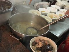 -文山荷鲜居(翠湖店)