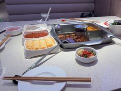 -海底捞火锅(杭州庆春路夜宵主题店)