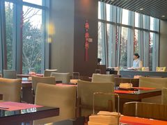 -筠咖啡西餐厅(上海国展宝龙丽筠酒店)