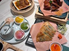 -悦得闲广式点心茶楼(蓝鲸世界店)