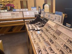 -LOHO眼镜(世纪汇广场店)