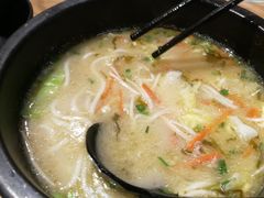 招牌鸡汤米线-过桥缘·过桥米线(大华虎城嘉年华店)