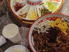 -怪噜范·贵阳小吃大排档旗舰店(世纪金源店)