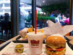 -The Habit Burger Grill 哈比特汉堡(爱琴海店)