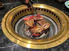 -山川小町·极番烧肉(新地假日广场店)