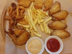 -必胜客(WOW南雄店)