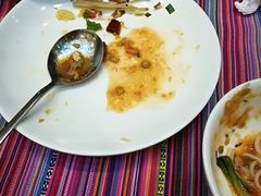 -香巴拉云南餐厅(华莱坞店)