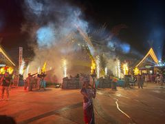 -七彩云南欢乐世界