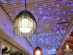 -J Daeng Seafood