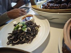 -八府香鸭·啫啫煲(华山路店)