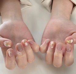 -Fanni美甲美睫皮肤管理
