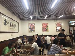 大堂-回味南塘老王虾尾(总店)