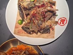 -肥肥虾庄·金牌油焖大虾(杨园滨江时代walk店)